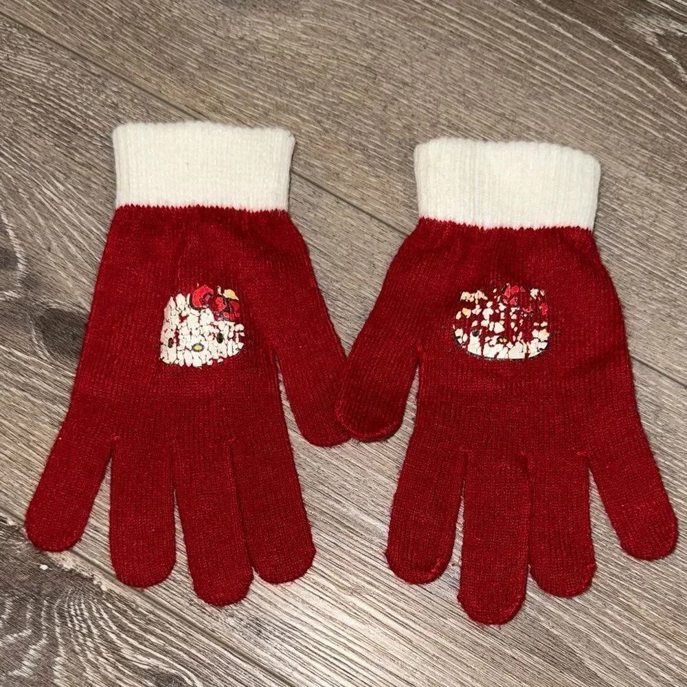 Red Hello Kitty Gloves with Cute Design